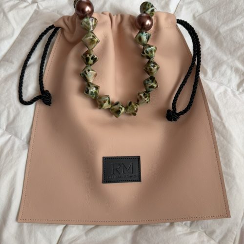 Pouch big
